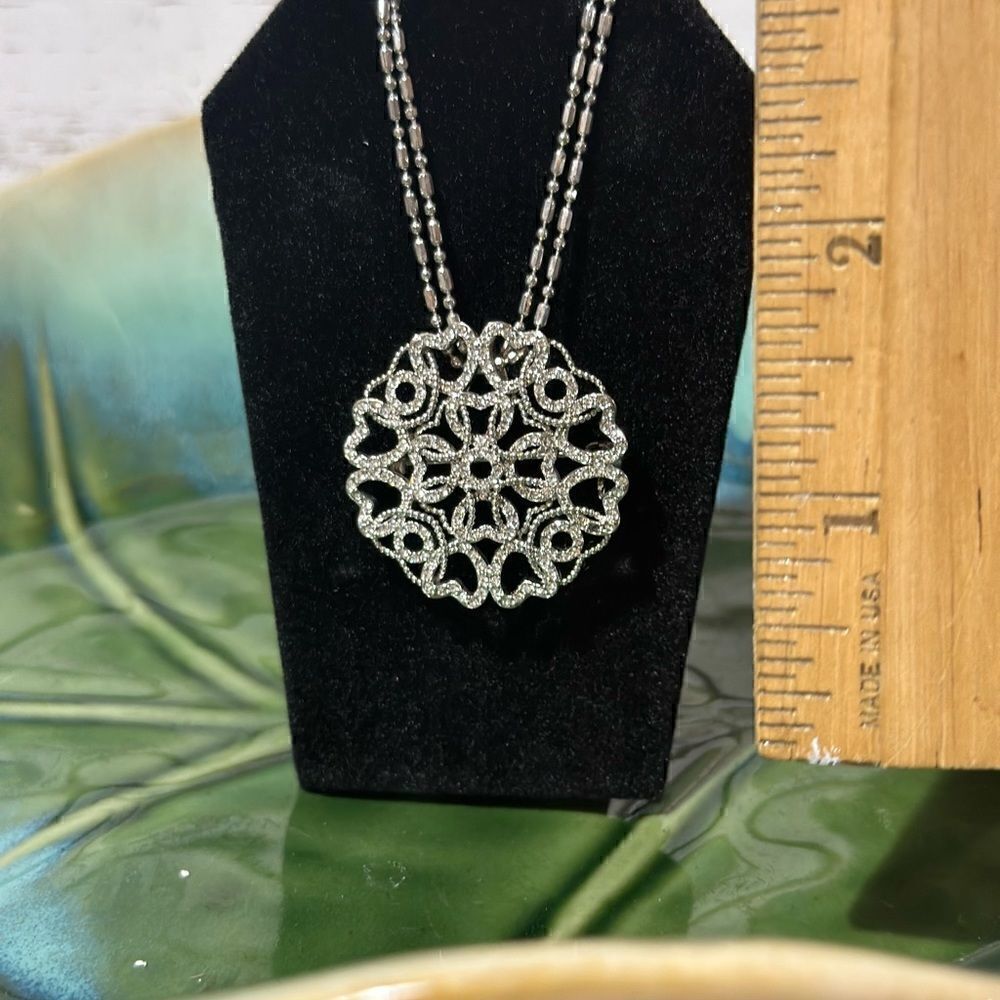 Vintage Brooch/ Pendant Silver Rhinestones & Chain - Picture 3 of 10